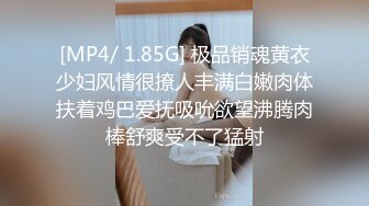 美女做爱时男友要吃B说舔一下让我”爽“”爽,女友突然捂住BB不让吃,气的拉过来爆操她,国语！