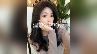 [MP4/ 647M]&nbsp; 新来的黑丝露脸情趣人妻跟胖哥激情啪啪，亲着小嘴撸着鸡巴