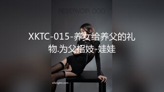 ⚫️⚫️贵在真实，海滩游泳场女士简易淋浴棚偸拍多位妹子换衣，苗条美少女懂得保养往身上涂防晒霜