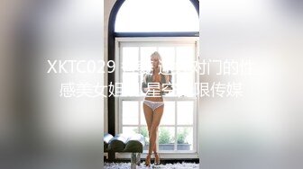 [MP4/ 919M] 乖巧的小少妇露脸让大哥在镜头前肆意玩弄，给狼友展示逼逼舔蛋蛋吸大屌