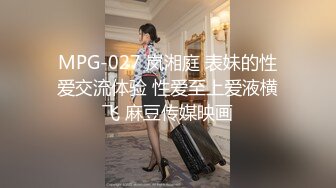 【自整理】3洞齐开的炮机女网红来了，玩的玩具越来越粗大了！【100V】 (11)