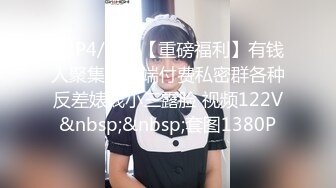 酒店户外捆绑口球调教黑丝母狗露出，风衣下内有乾坤