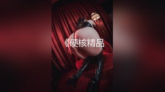 [MP4]STP30940 ?网红女神? 最新超人气极品网红美少女▌不见星空▌周末真空逛街 阳台边露出性爱 美妙呻吟精液都被榨干了 VIP0600