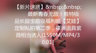 挑逗内心最深处的欲望！OnlyFans极品网红模特 Tharinton绝美花瓣浴诱惑！唯美和性欲融为一体